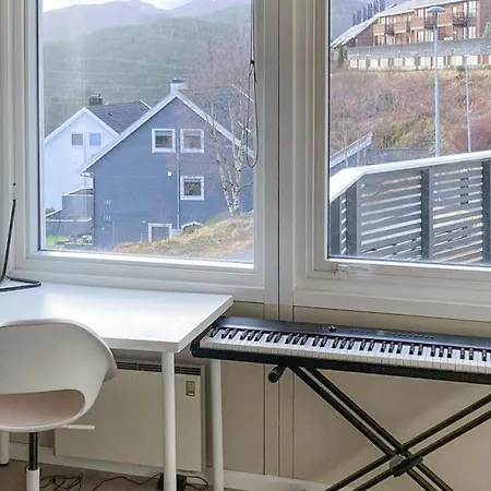 Prázdninový dům Lovely In Flaktveit With Wifi Blinde